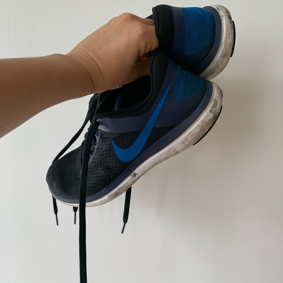 Nike Running shoes size 10 M - Picture 4 of 5